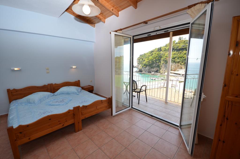 Vadius Studios Paleokastritsa Buitenkant foto